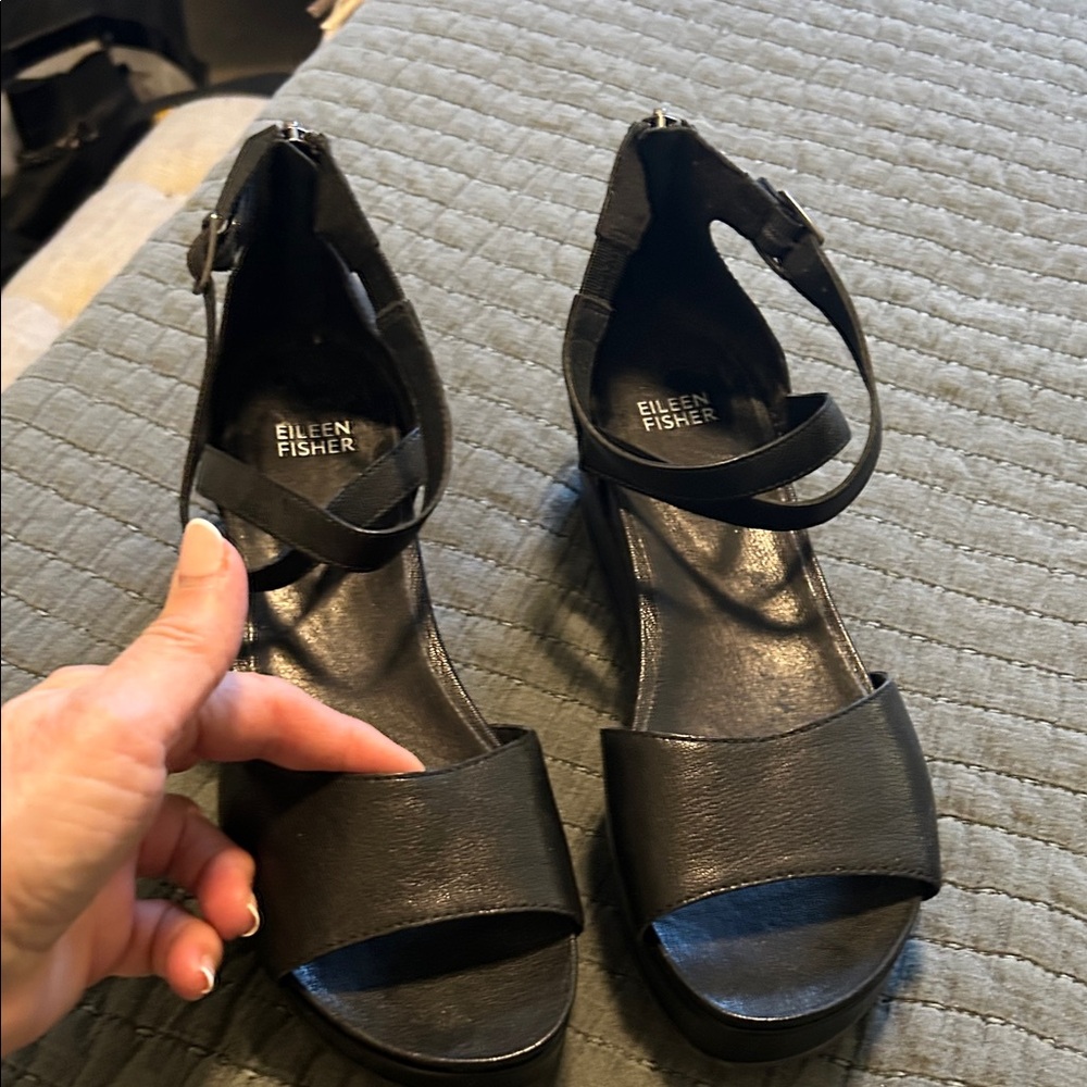 NWOT Eileen Fisher Sandals
